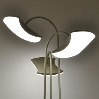 15-Watt Contemporary LED Floor Lamp with 3 Wavy Edge Light Modules in Sand White Finish