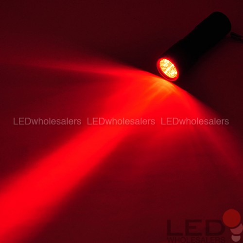 9-LED Red Light Aviator Torch 3x AAA Flashlight | LEDwholesalers