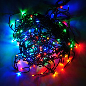 33-ft 100-LED Christmas Holiday Light String with Green Wire and Integrated Multifunction Controller